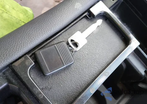 2016 Ford Police Interceptor from USA, damaged, VIN 1FAHP2MT0GG156495